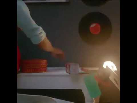 Best hot scene and sexy in Bollywood