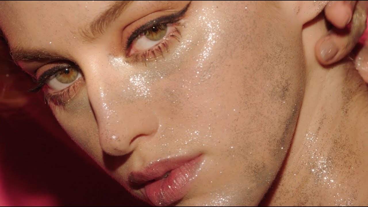 BETTA LEMME - BAMBOLA (Official Video)