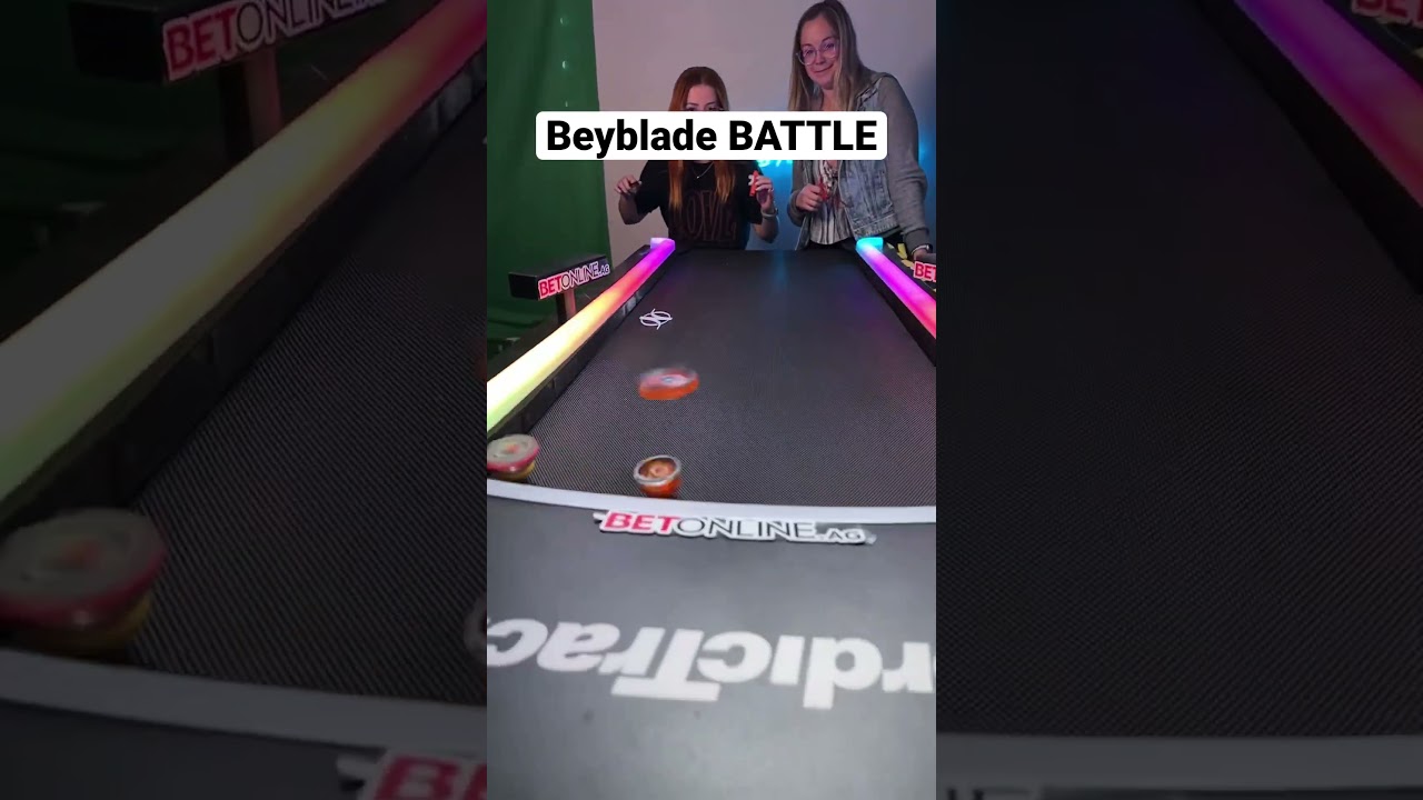 BEYBLADE TREADMILL BATTLE 🔥🔥