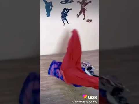 Bhabhi dance on floor with dress changing show 😍😍😍