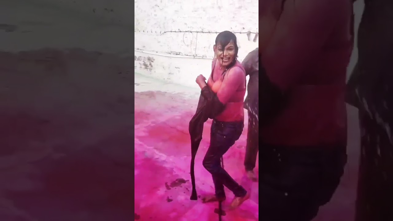 Bhabhi Ke Sang Holi Me 🧐 #shorts #viral #holi #ytshorts #romantic #romace_status