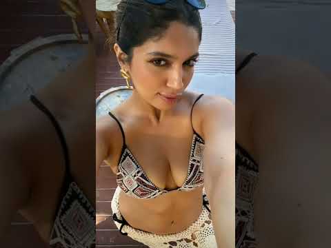 Bhumi Pednekar So Hot Sexy Bikini Video Bollywood Actress Navel #bhumipednekar #shorts