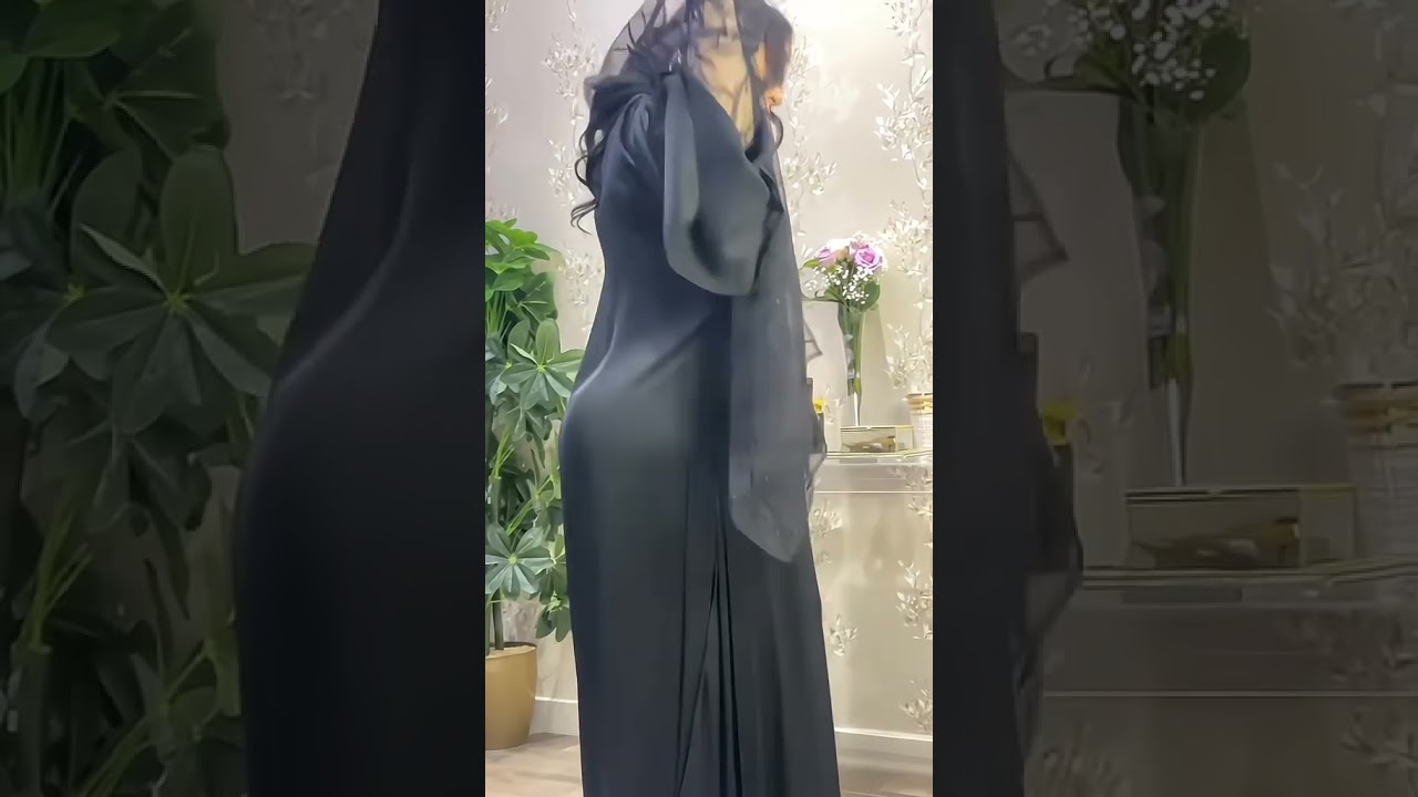 big ass abaya girl saudi