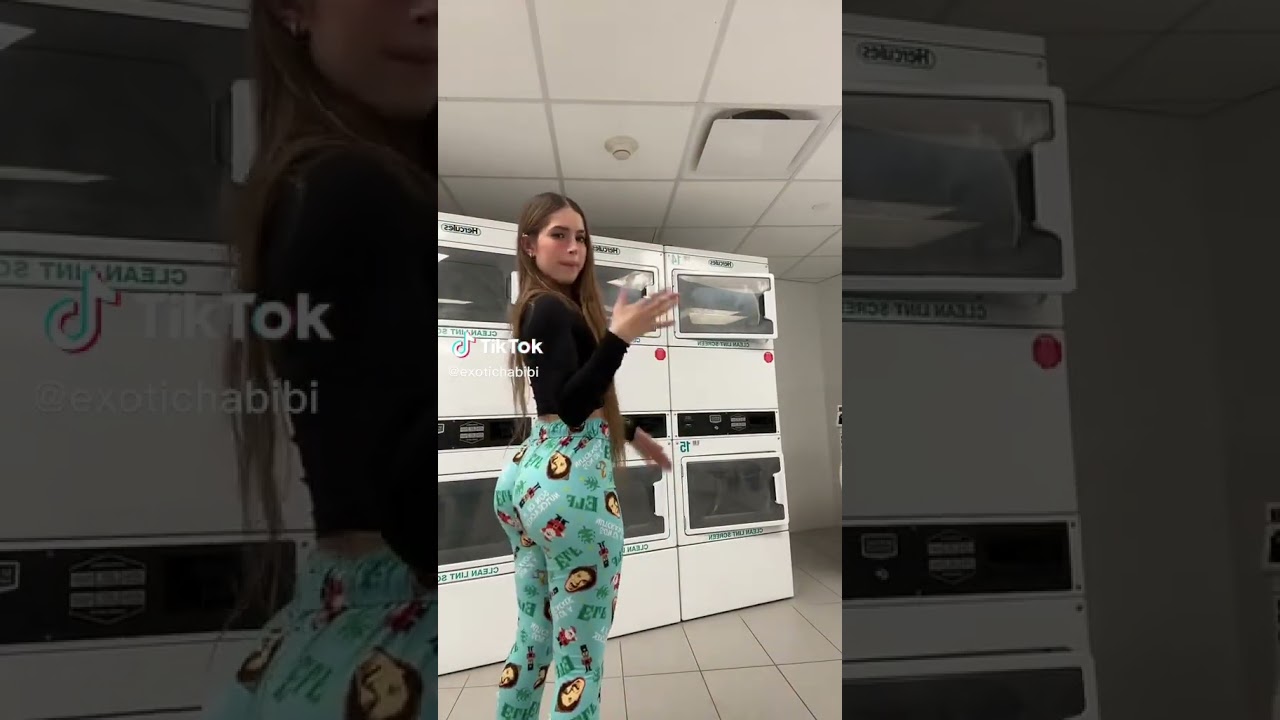 Big Ass twerking