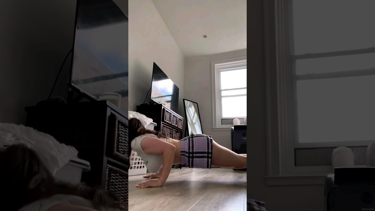 (BIG BOOBS👙) Russian Girl Oops Moments | Nip Slip 😳 #russian #nipslip #bigboobs