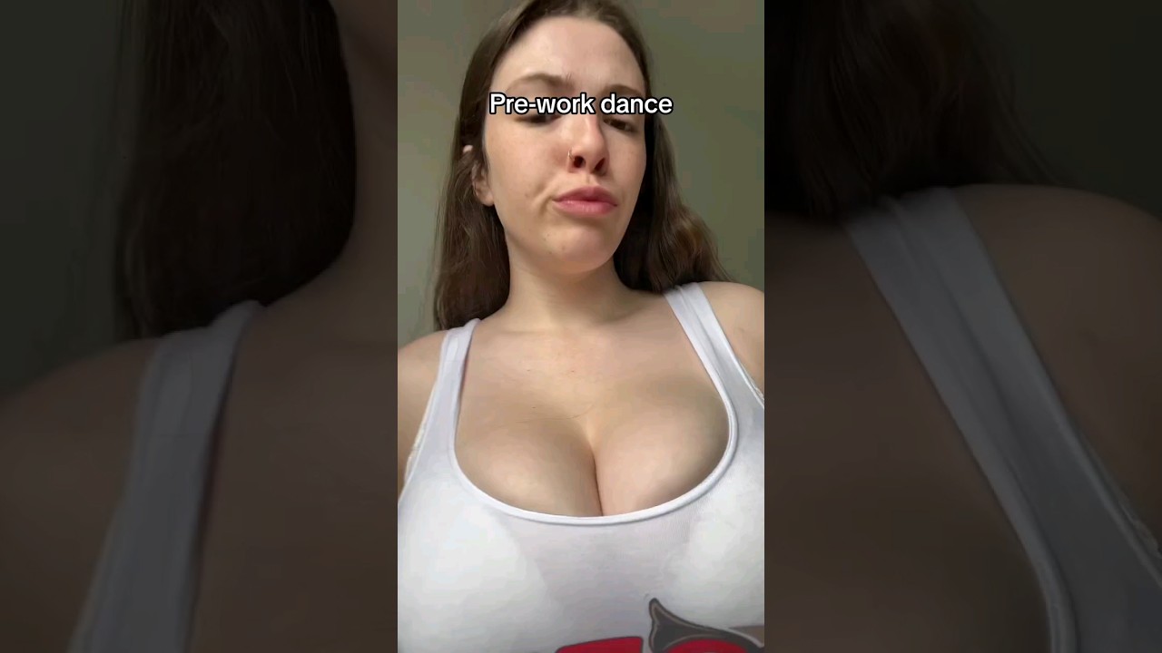(BIG BOOBS👙) Russian Girl Oops Moments | Nip Slip 😳 #russian #nipslip #bigboobs