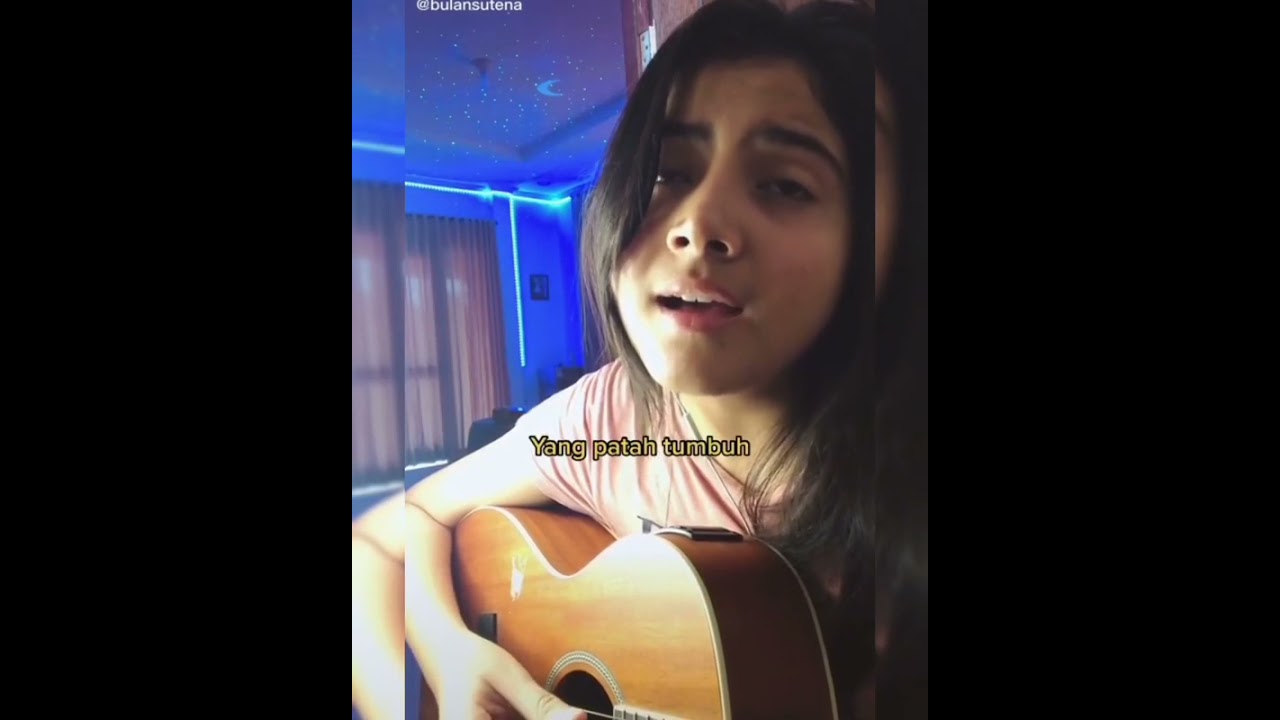 BIGO HOT, TIKTOK VIRAL HOT PALING MANTAP 2021 || EDISI BULAN SUTENA