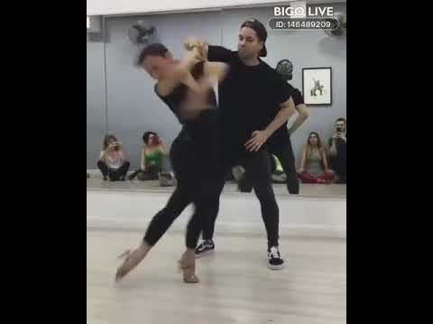 Bigo live amezing hot girl  dance u say wow 😲 video no.4