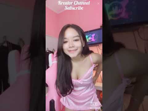 Bigo Live Cha Echa Lingerie Pink.
