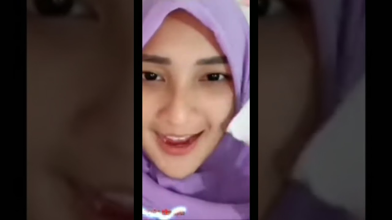 Bigo live hijab cantik hot viral👅