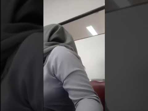Bigo Manja Pegawai Bank | Jilbab Susu Montok