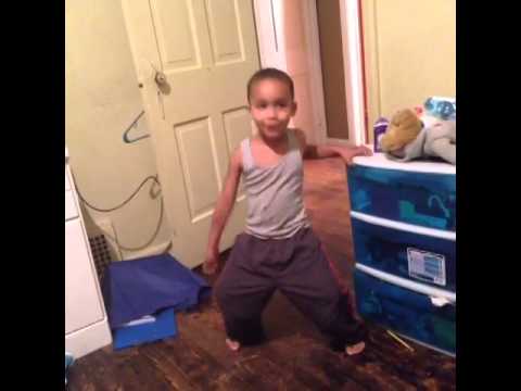 Bj doing wiggle