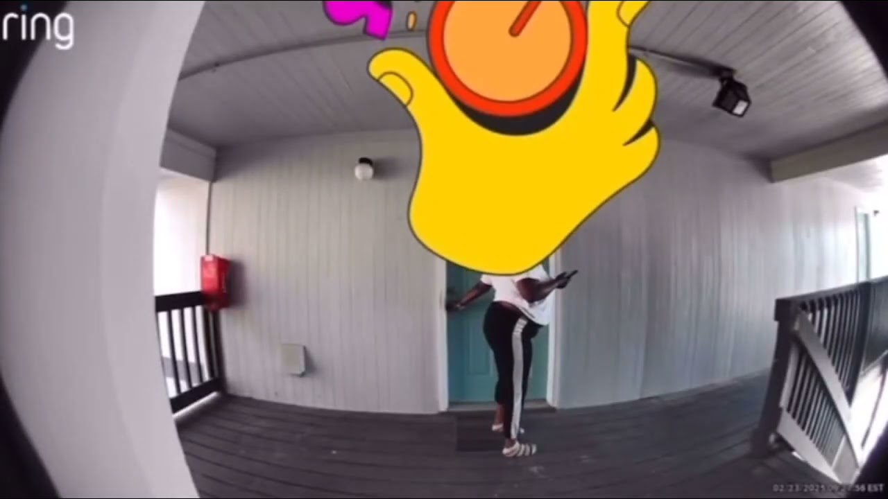 Black girl walks out and rips a huge fart 💨💨