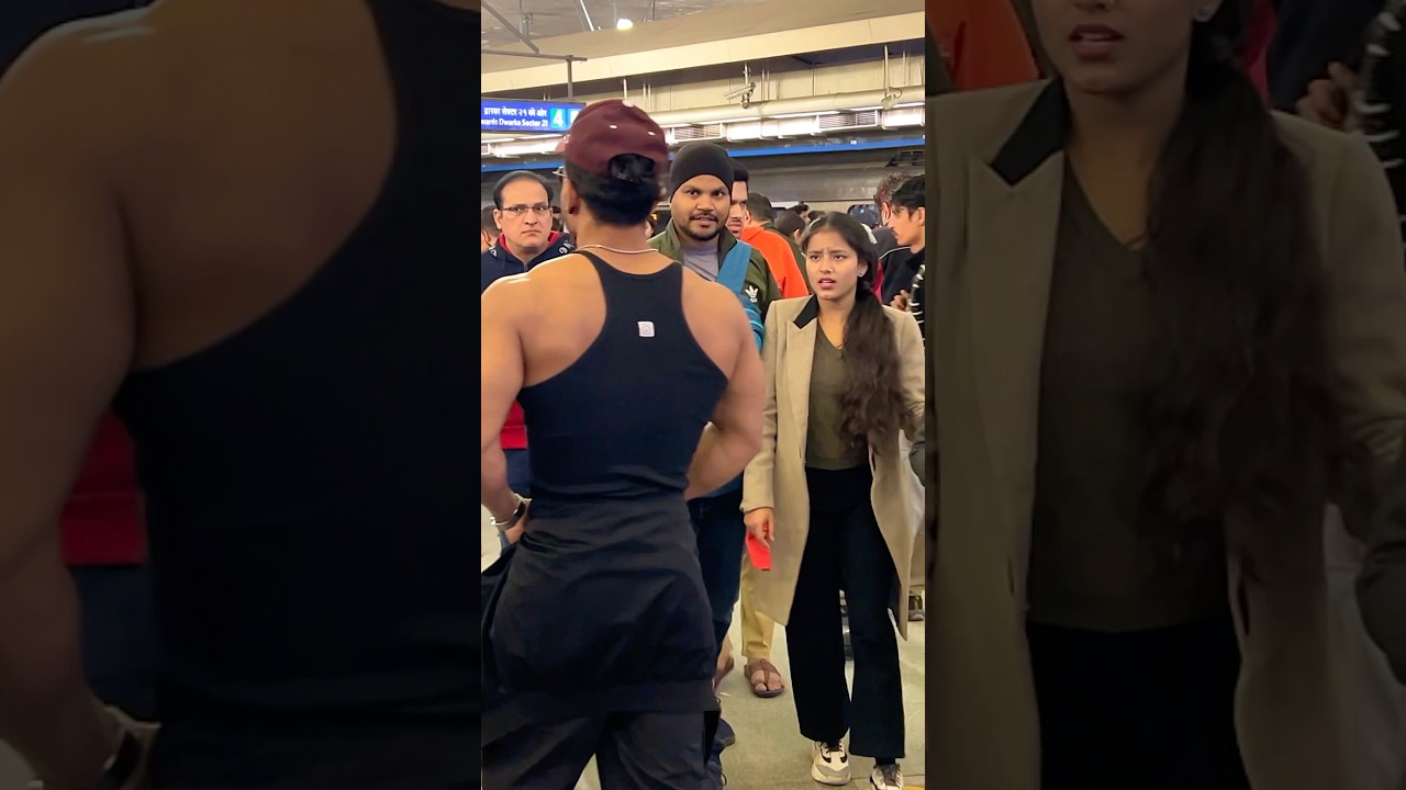 bodybuilder public reaction indian girl 😱😂 #girlreaction #publicrection #bodybuilding
