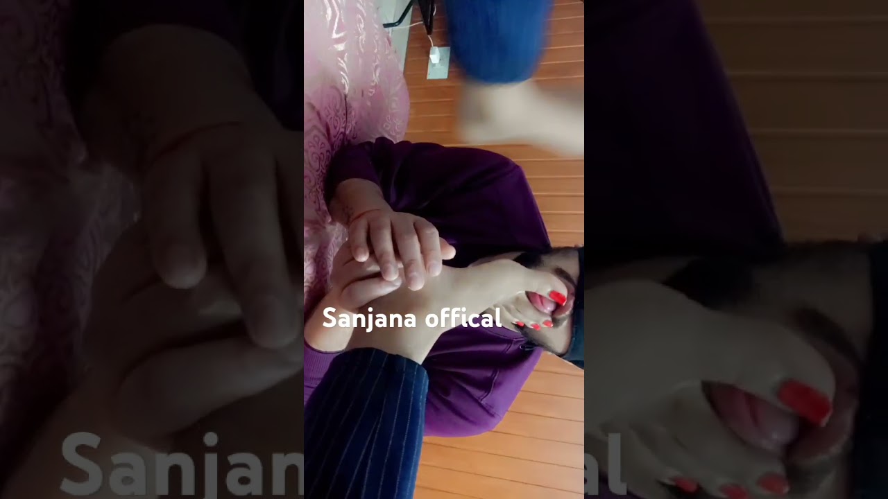 #bollywood #viralvideo #desiMalkin #indian girl #beautifull feets #Sexygirl #punjabi Malkin
