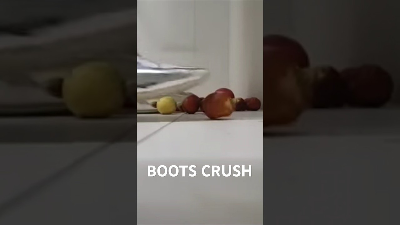 BOOTS CRUSH