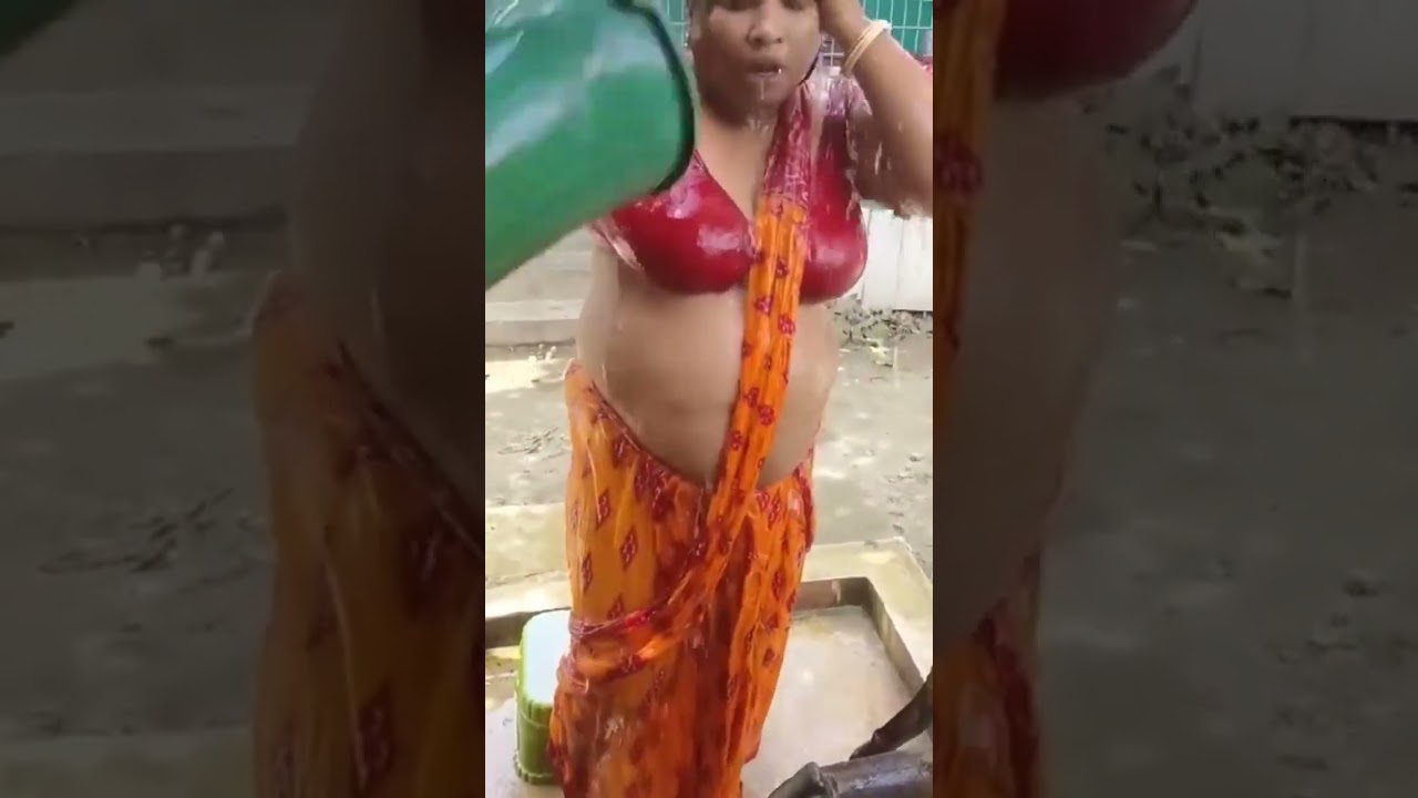 Boudi Bathing Vlog || New Bathing Video || Bhabi Bathing #bathingexperience