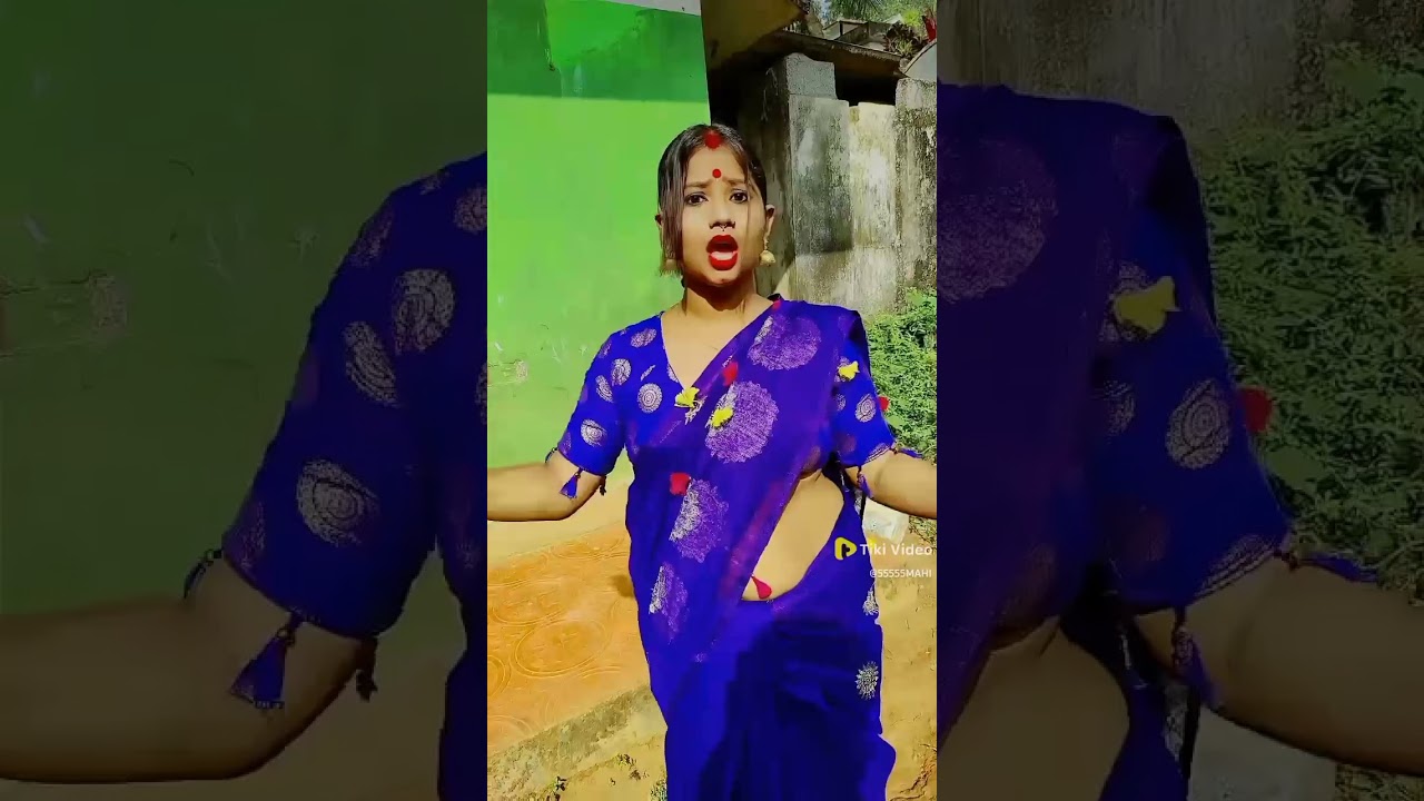 boudi dance in saree #hot outdoor bathroom side
