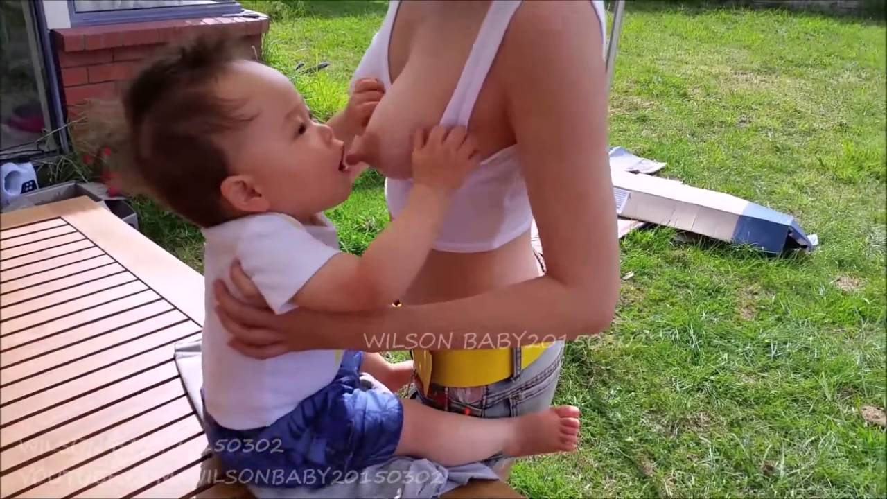 Breastfeeding Tutorial BREASTFEEDING Compilation 12 OUTSIDE WINDY BREASTFEEDING BABY ON OUTDOOR