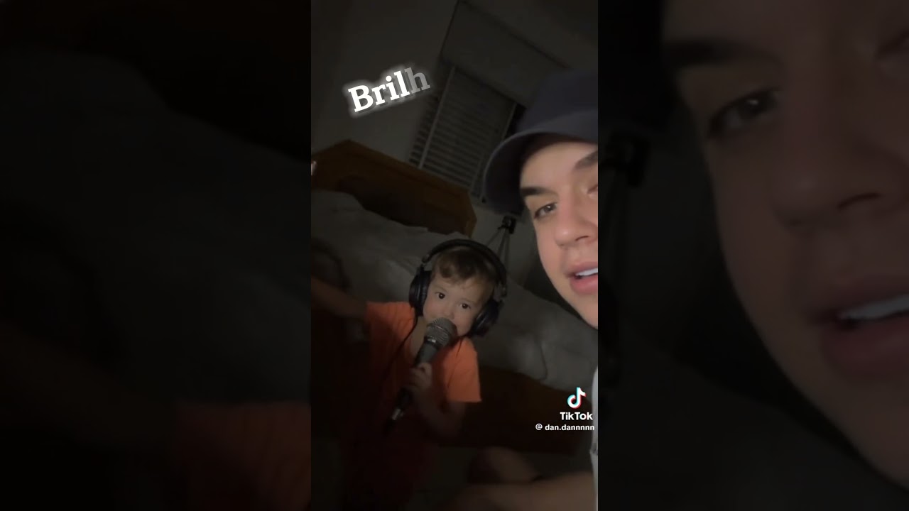 Brilha brilha estrelinha no rabo do papai noel #papainoel #natal #musica #crianças