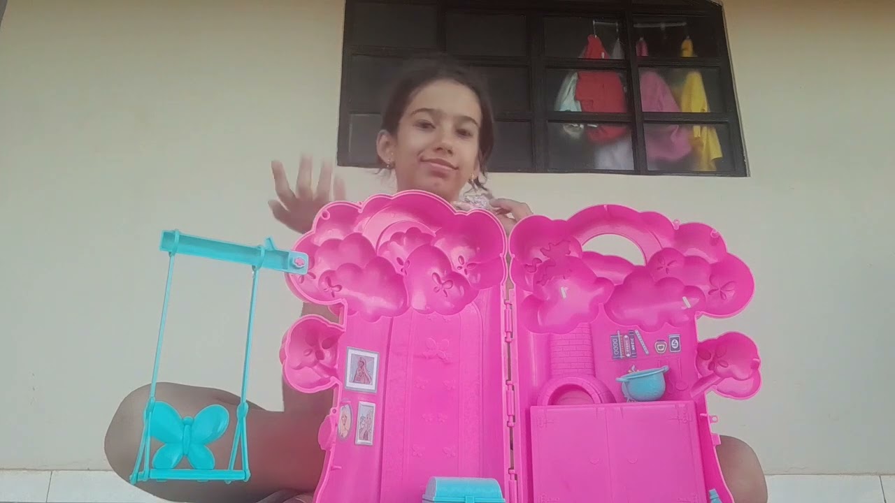 Brincando  com  a  minha  casinha  de  Barbie 🥰❤