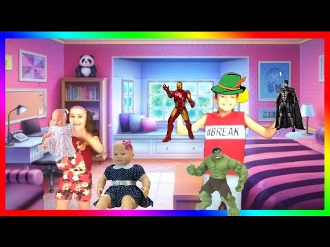 Brincando no quarto  Vitórinha legal