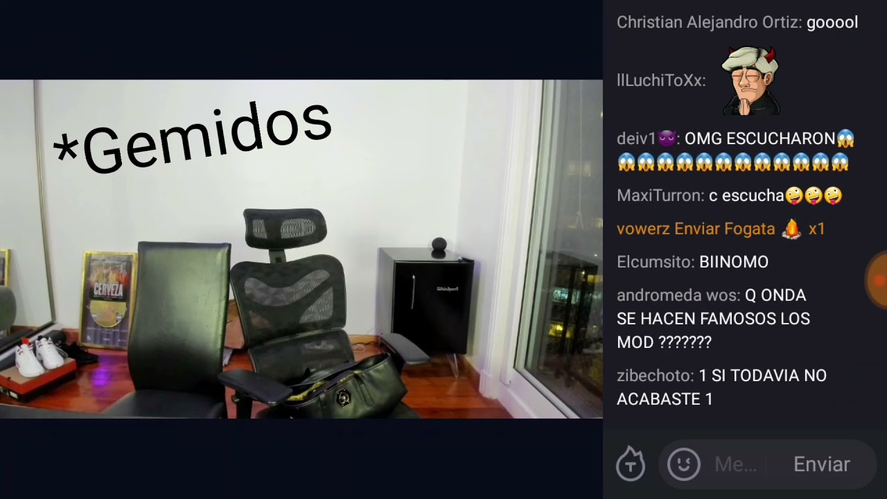 Brunenger cojiendo con Jazpincita *Gemidos* *no se dieron cuenta que el microfono estaba prendido*
