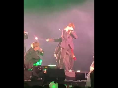 BTS V RAPPING DDEANG