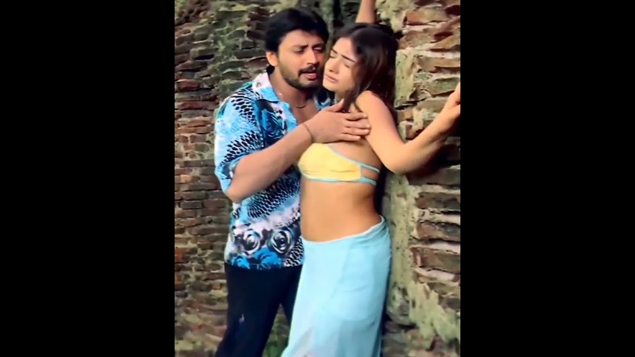 bubbly actress Kiren rathod hot body show/ slow motion videos 🥰🥰🤤🤤