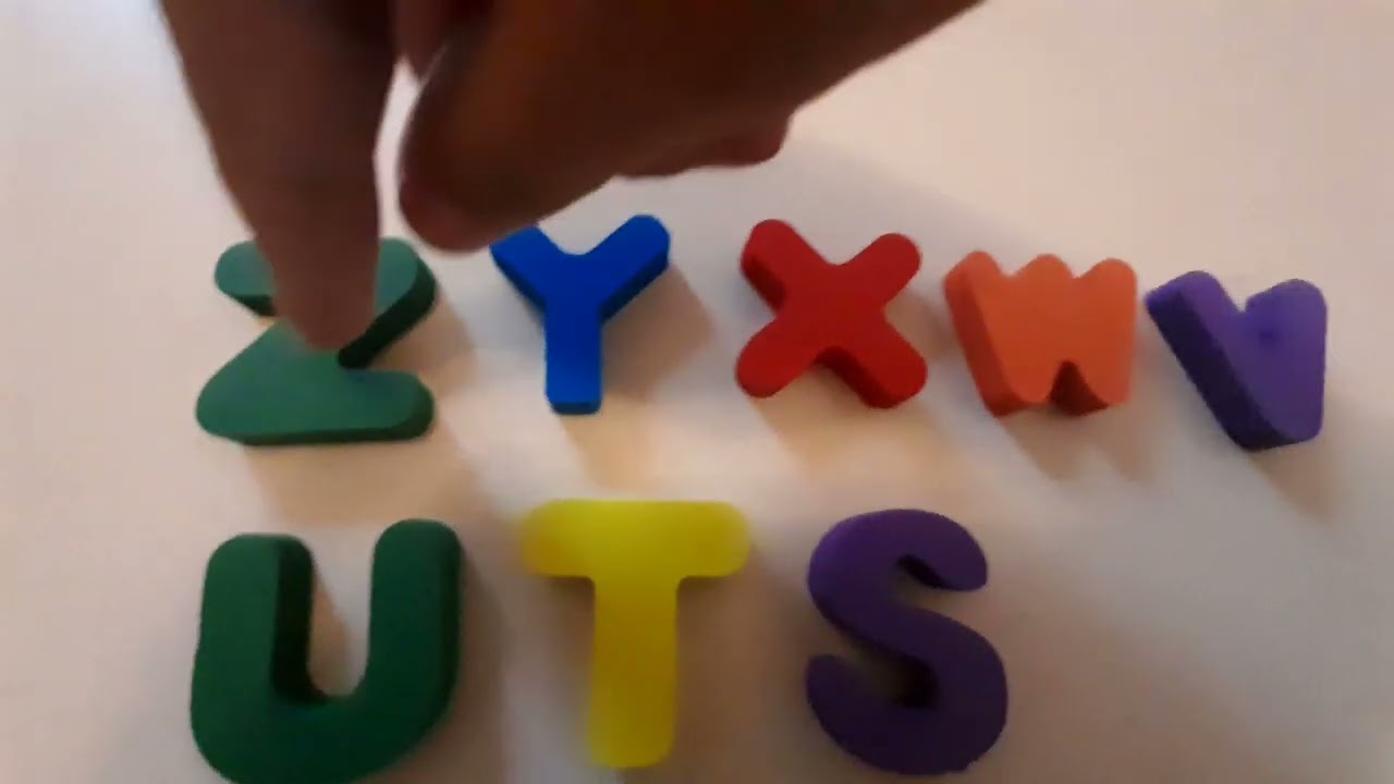 Busy Beavers Sing the Alphabet Backwards