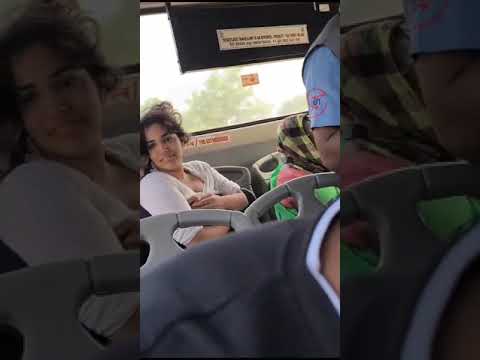 calaster delhi bus me chal raha hai romance#vikas #indiannews