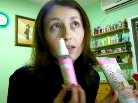 Calgon M..... marshmellow body mist & lotion