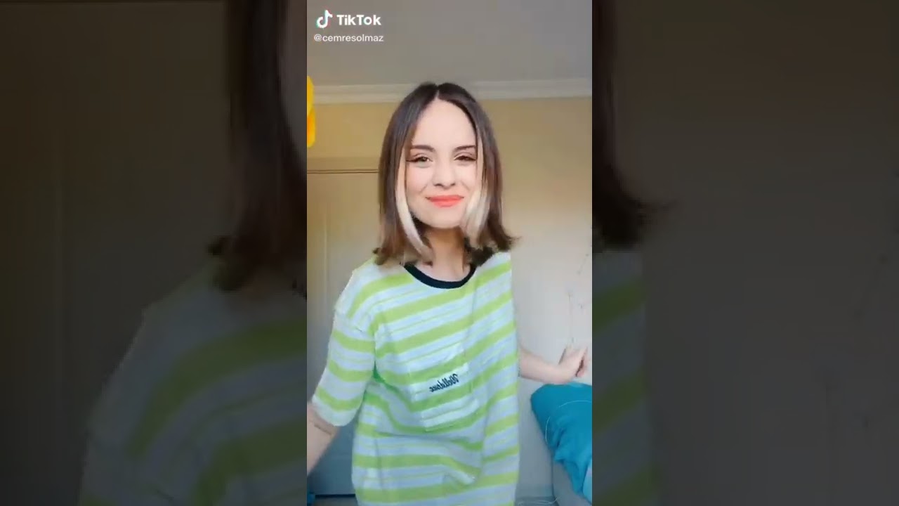 Cemre solmaz eski tiktok videosu izleyin...#cemresolmaz #keşfetbeniöneçıkar