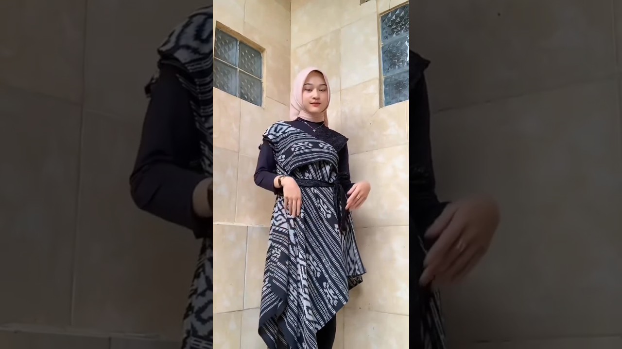 Cewek Goyang Tiktok! Baju batik. #goyangtiktok #goyang #tiktok #shorts