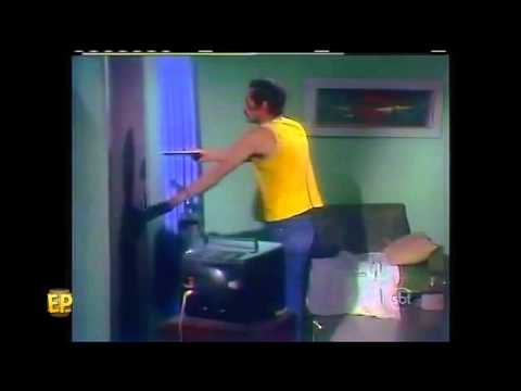 CHAVES - Episódio Perdido - A Volta dos Espíritos Zombeteiros (HD)