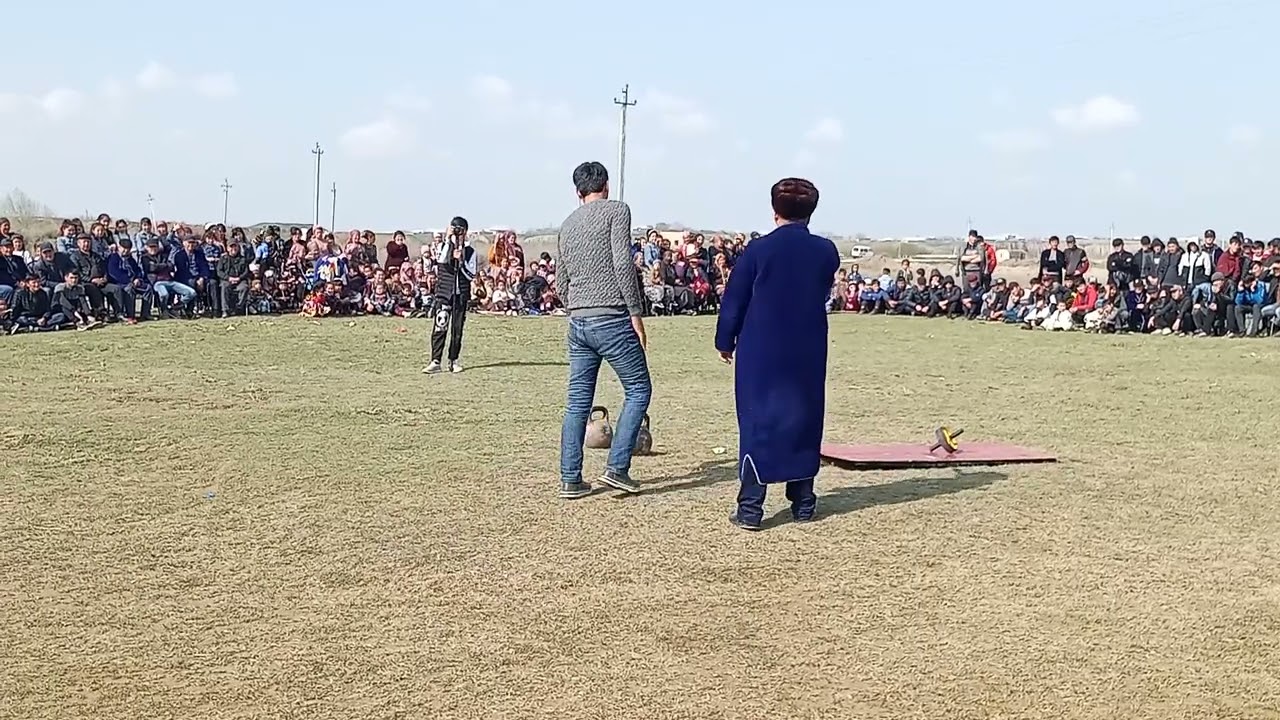 chiroqchi  halqabodda novruzda tosh kutarish
