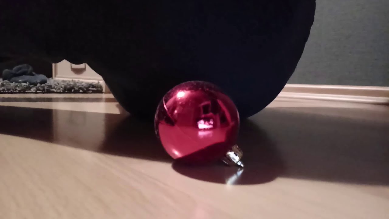Christmas Special farts - Farting on Christmas Stuff