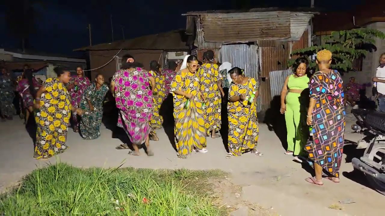 CHURA WA KIFANYA YAO | MALAYA WA KICHEZA UCHI | WACHEZA UCHI: TARUMBETA BAIKOKO UCHI CHURA KAMA WOTE