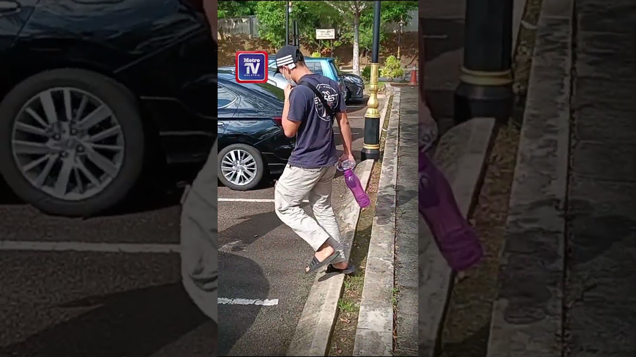 'Cikgu Fadilah' lapor polis