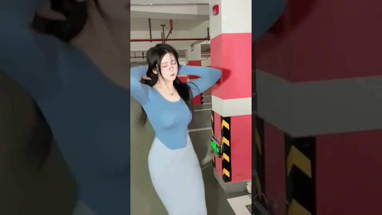 Clip girl,wanita,cewek ,model ,cute ,sweet ,funny ,random , unique ,focus,film,kdrama  4 #Shorts