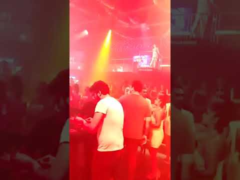 club bar çekim kızlı ortam instagramlik #story #snap #arabasnapleri