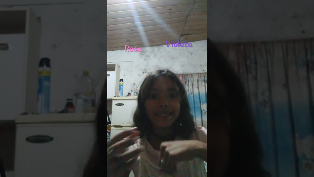 con la tanga colorada
