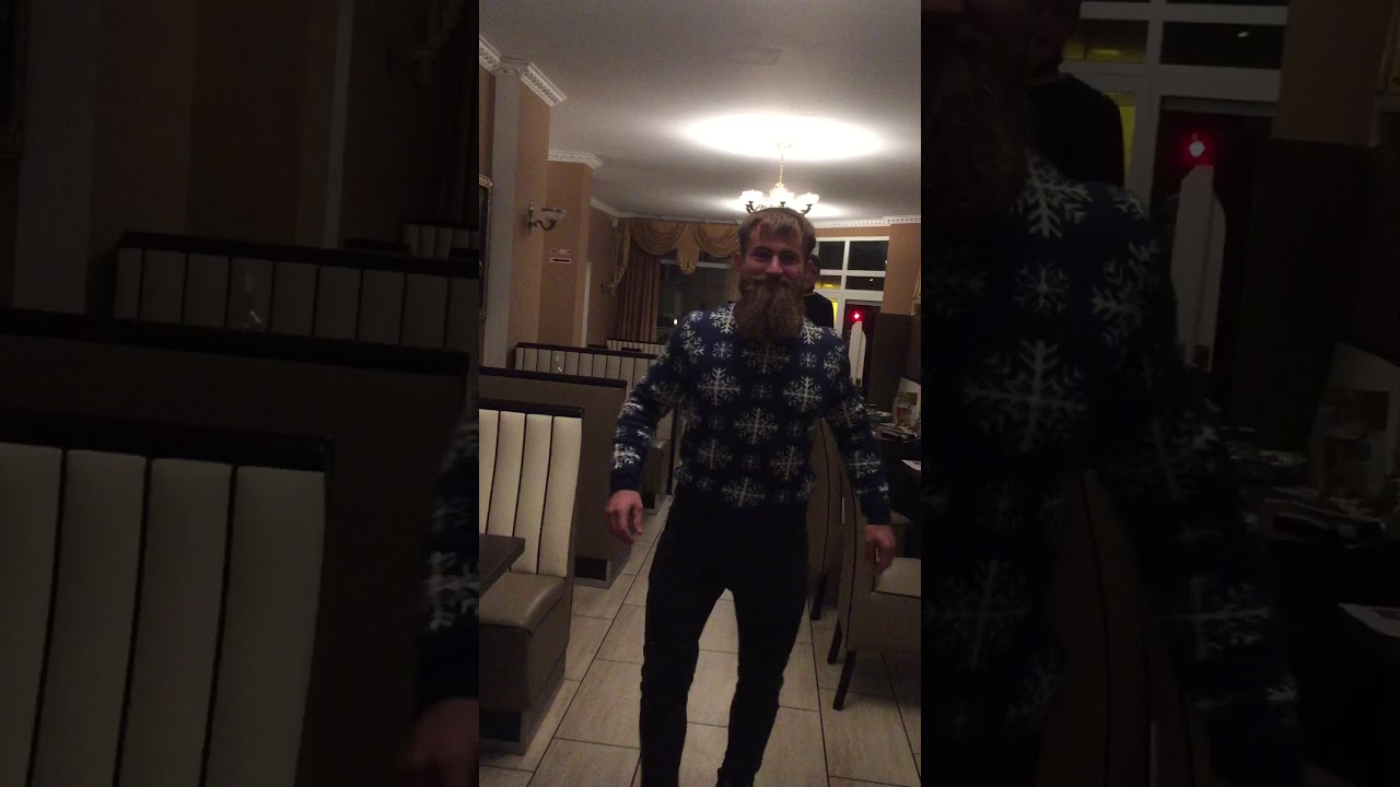 Conor McGregor Greek