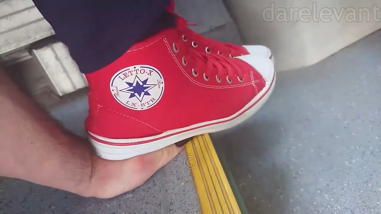converse hard crush hand candid