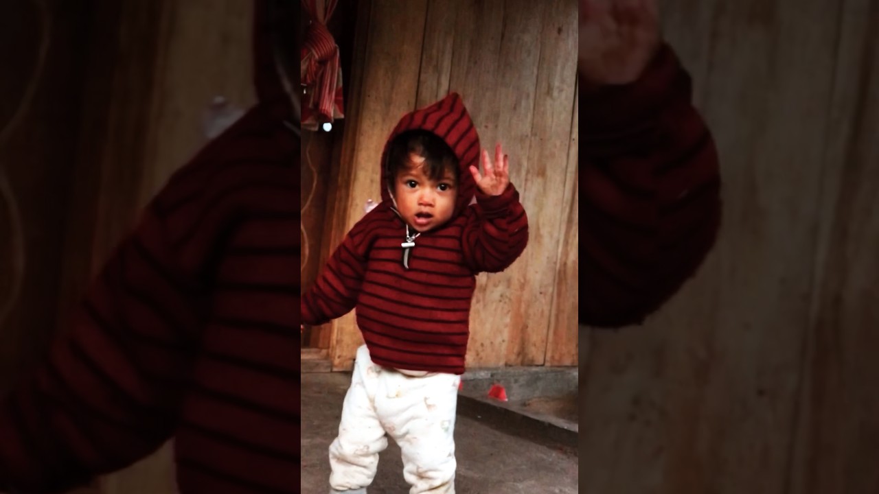 Cute beby saying Tata bey #cute #beby #tata #viral #shorts