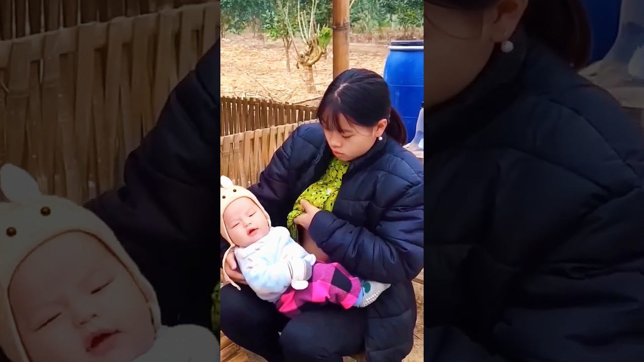 Cute Mom breastfeeding tutorial vlogs 🥹👍 #baby #milk #indian #mom #tutorial #breastfeeding #ytshorts