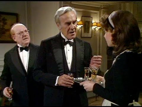 Dad's Army - Brain vs Brawn - ... Wilson!... Wilson!...