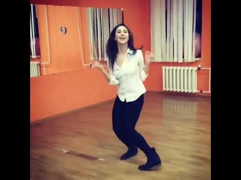 Dance romantic