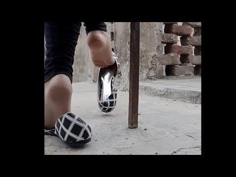 Dangling D'orsay flats