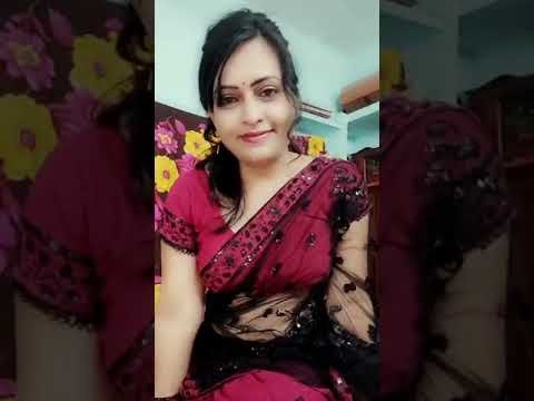 Deepika bhabhi red saree blouse boobs clevage show !!! hot sexy mast